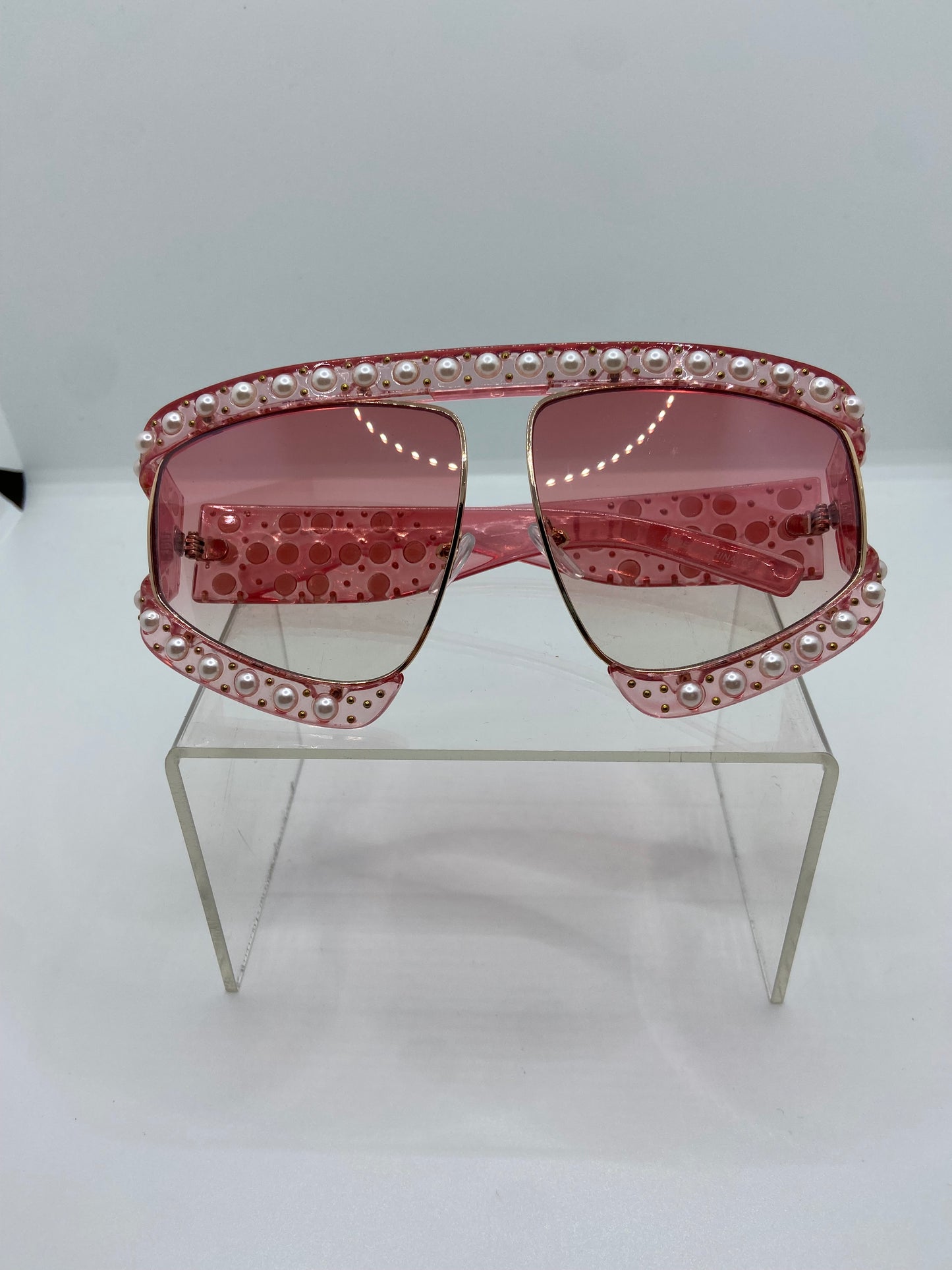 Pearl Trimmed Framez